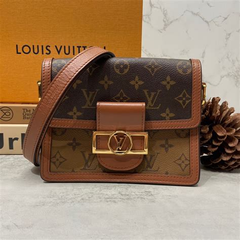 lv 达芙妮 价格|louis vuitton mini dauphine.